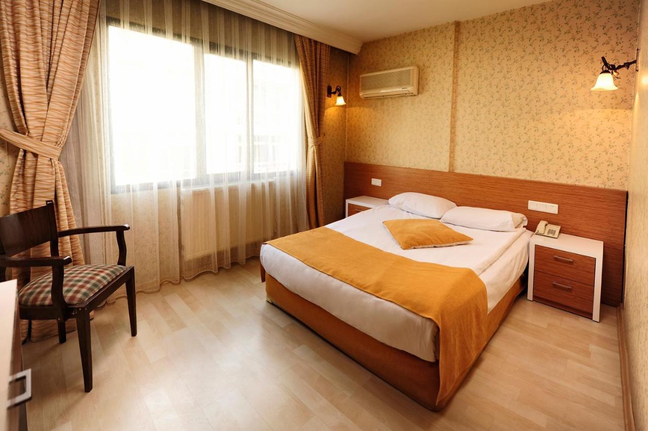 Uestuen Hotel Alsancak İzmir Extérieur photo