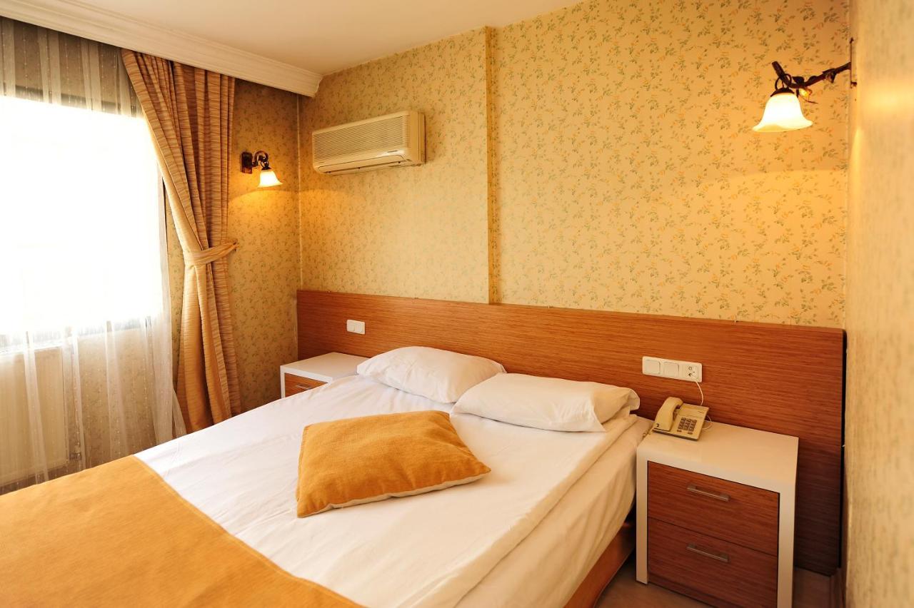 Uestuen Hotel Alsancak İzmir Extérieur photo